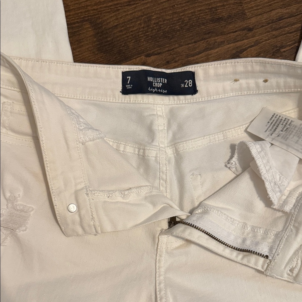 Hollister Women's High Rise Cream Jeans